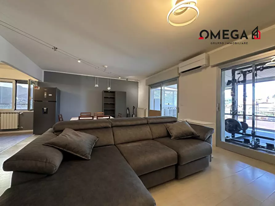 Immagine 5 di Appartamento in vendita  in Via del Botro 40 a Trieste