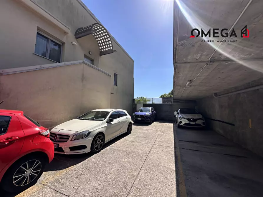 Immagine 27 di Appartamento in vendita  in Via del Botro 40 a Trieste