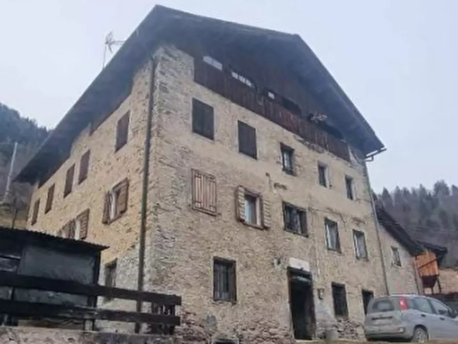 Immagine 1 di Appartamento in vendita  in Via Pianezze, 32 a Cibiana Di Cadore