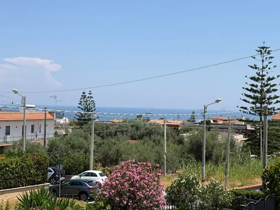 Immagine 40 di Villa in vendita  in Via Vitaliano Brancati 51 a Melilli