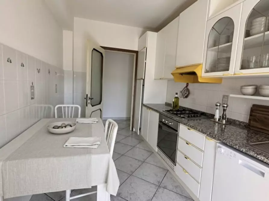Immagine 9 di Appartamento in vendita  in Via Istria a Nuoro