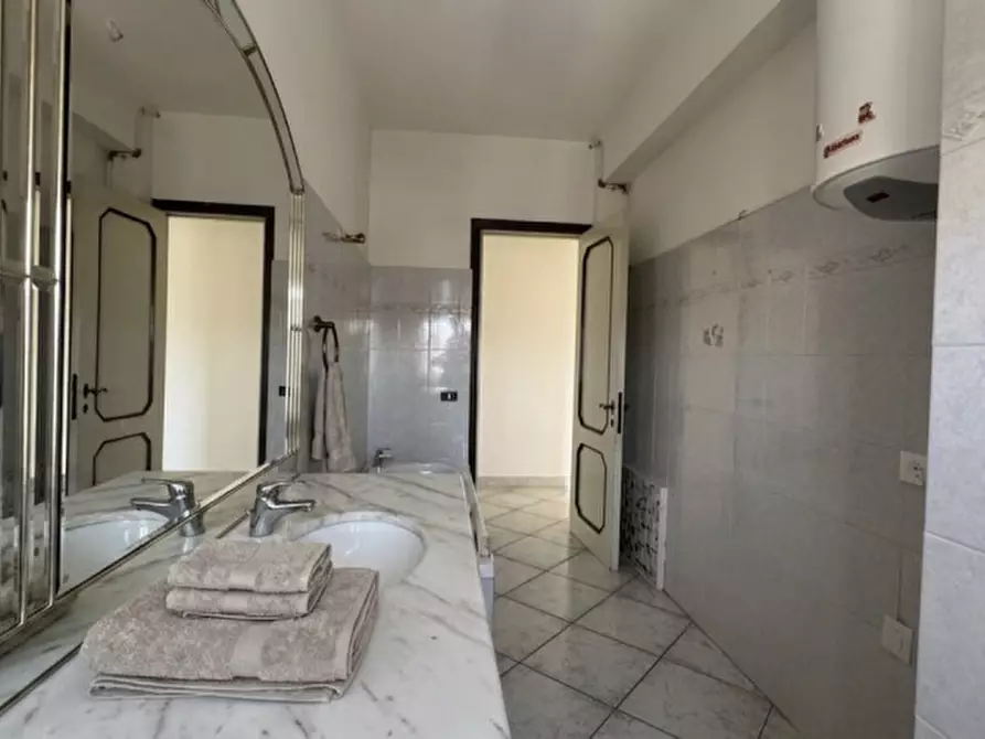 Immagine 11 di Appartamento in vendita  in Via Istria a Nuoro