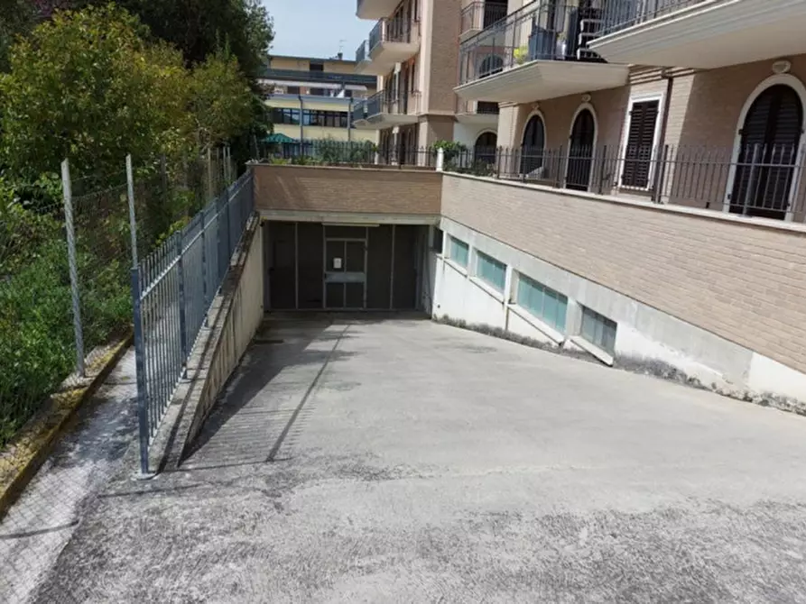 Immagine 5 di Posto auto in vendita  in Via Albania a Porto Sant'elpidio
