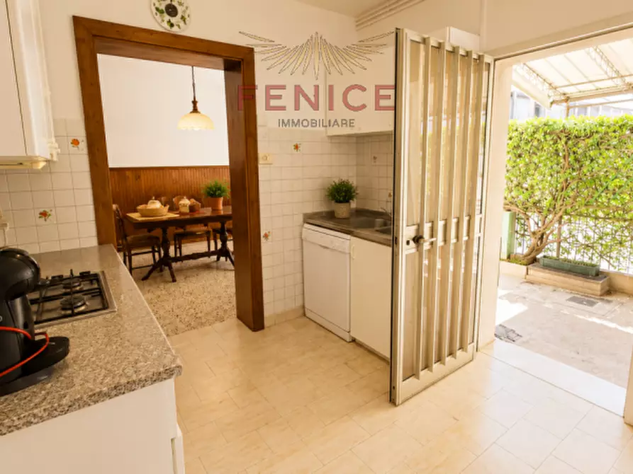 Immagine 4 di Casa indipendente in vendita  in Via Gazie 19 Montebelluna a Montebelluna