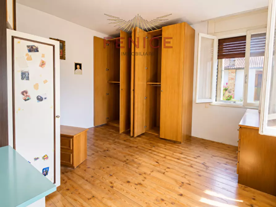 Immagine 7 di Casa indipendente in vendita  in Via Gazie 19 Montebelluna a Montebelluna
