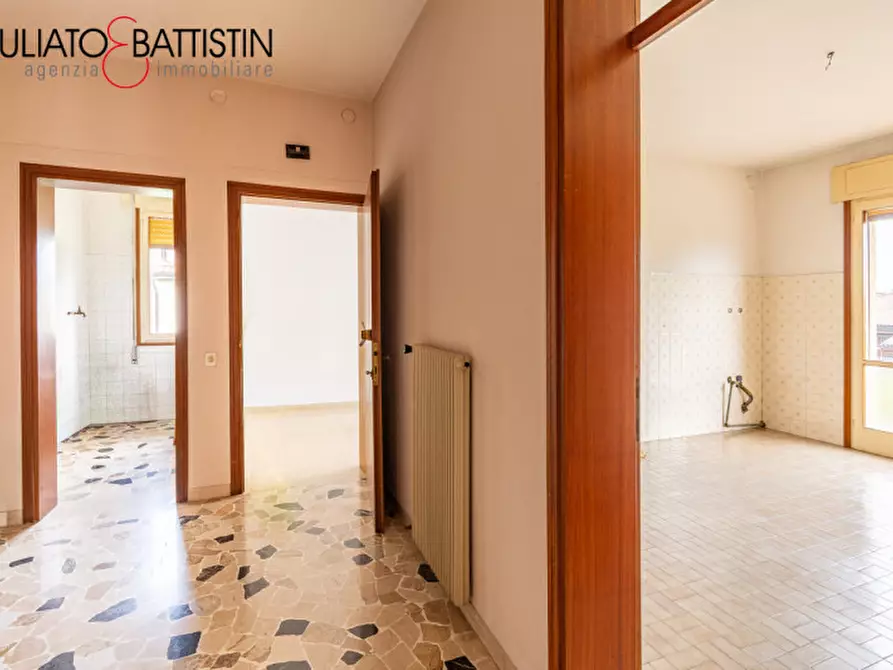 Immagine 13 di Palazzo in vendita  in Via 4 Martiri a Marostica