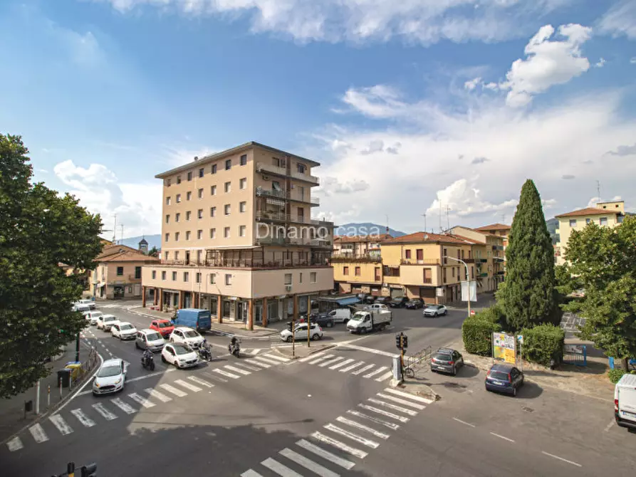 Immagine 14 di Appartamento in vendita  in Via Rubieri a Prato
