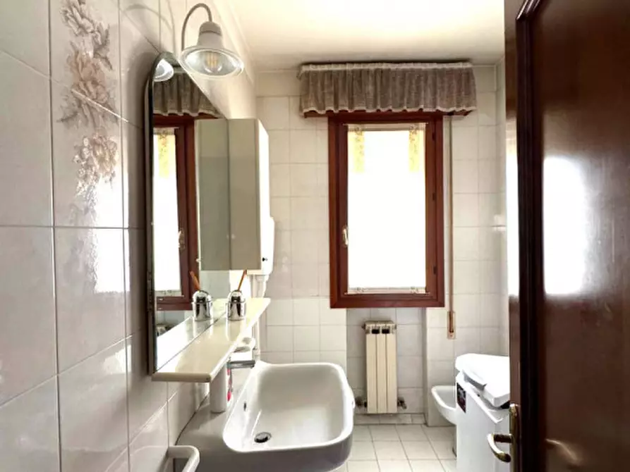 Immagine 8 di Appartamento in vendita  in Via Giacomo Matteotti a Dolo