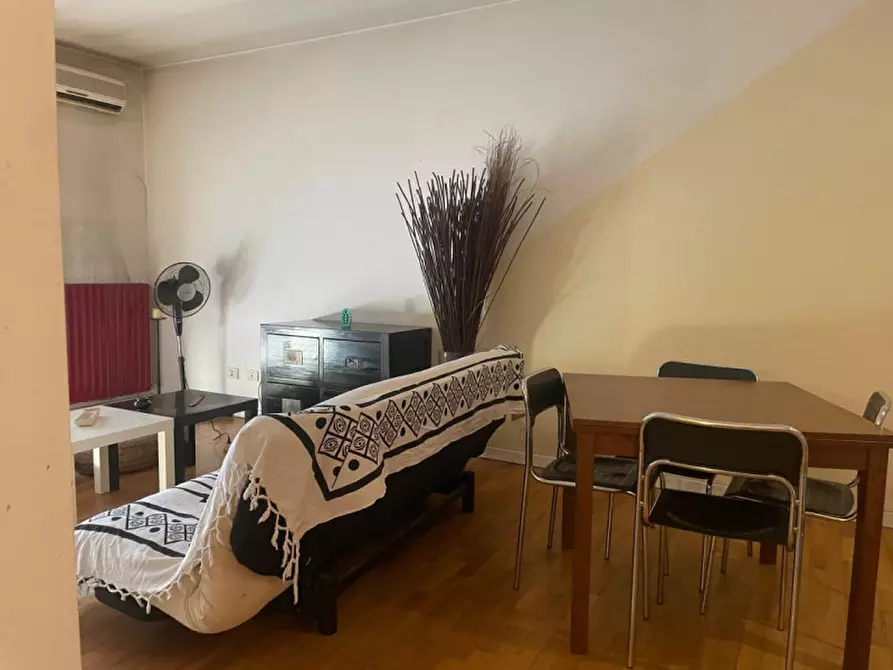 Immagine 10 di Appartamento in vendita  in Via Sempione 121 a Pero