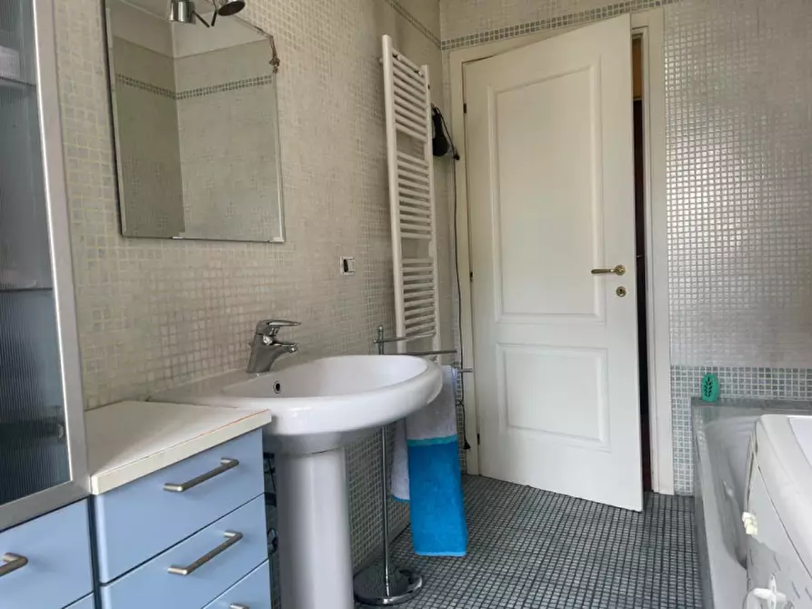 Immagine 23 di Appartamento in vendita  in Via Sempione 121 a Pero