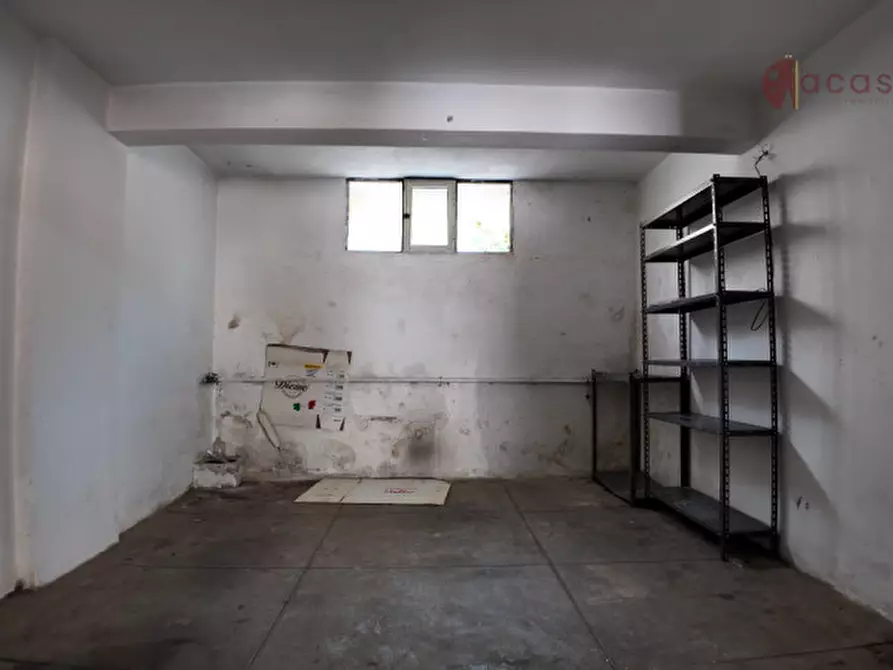 Immagine 3 di Garage in affitto  in Via Ernesto Basile 148 a Palermo