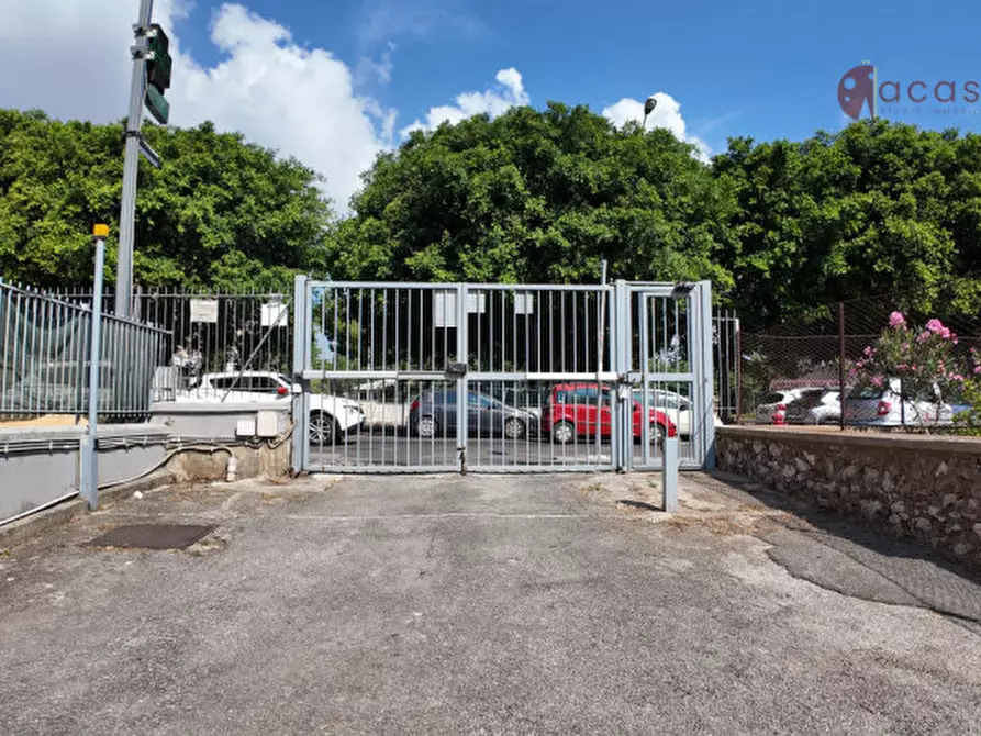 Immagine 6 di Garage in affitto  in Via Ernesto Basile 148 a Palermo