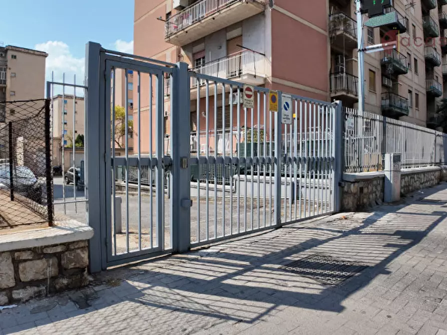 Immagine 10 di Garage in affitto  in Via Ernesto Basile 148 a Palermo