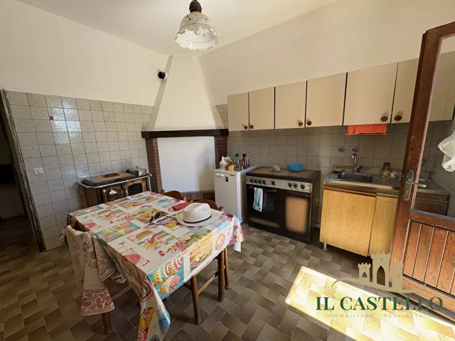 Immagine 3 di Casa indipendente in vendita  in bonazzoli a Castiglione Del Lago