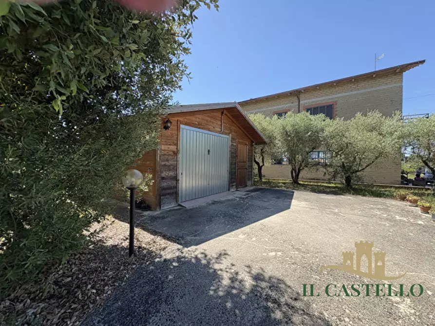 Immagine 17 di Casa indipendente in vendita  in bonazzoli a Castiglione Del Lago