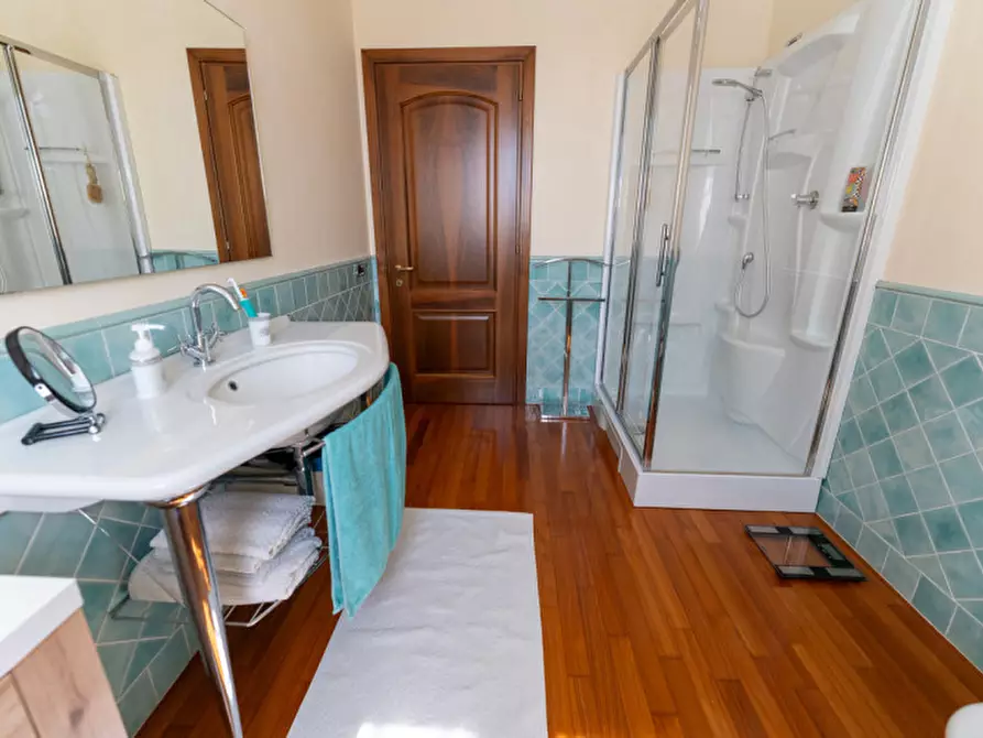 Immagine 18 di Villa in vendita  a Campolongo Maggiore