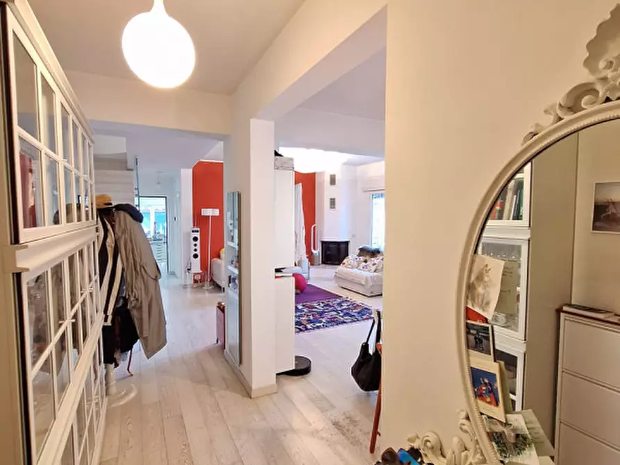 Immagine 2 di Casa bifamiliare in vendita  in Via Pietro Mascagni a Rovigo