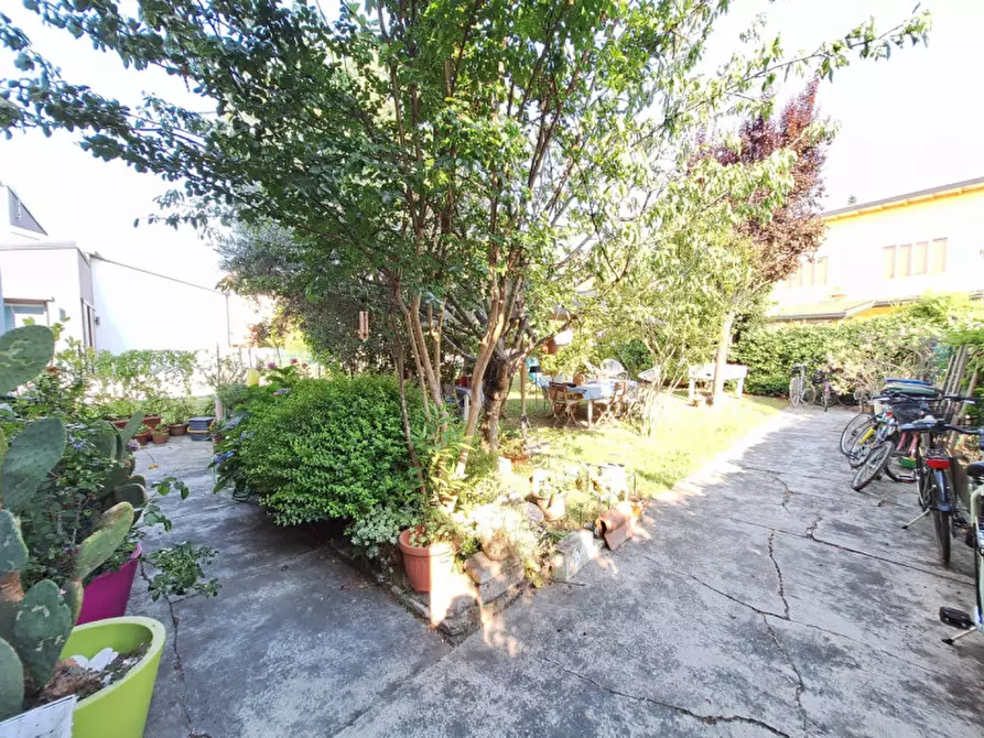 Immagine 20 di Casa bifamiliare in vendita  in Via Pietro Mascagni a Rovigo