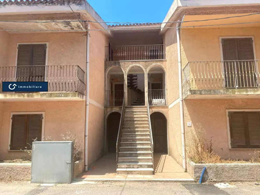 Immagine 1 di Appartamento in vendita  in Via Paolo Mazza 11 a Trinità D'agultu E Vignola