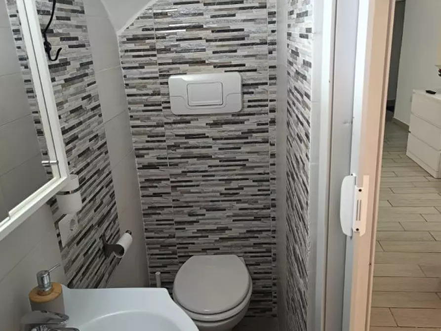 Immagine 9 di Appartamento in affitto  in Via Spreanzella  152 a Napoli