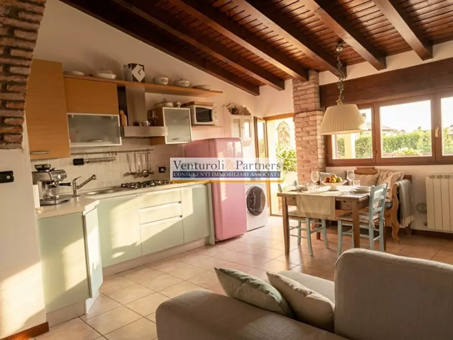 Immagine 4 di Appartamento in affitto  in Via Barcuzzi a Lonato del Garda