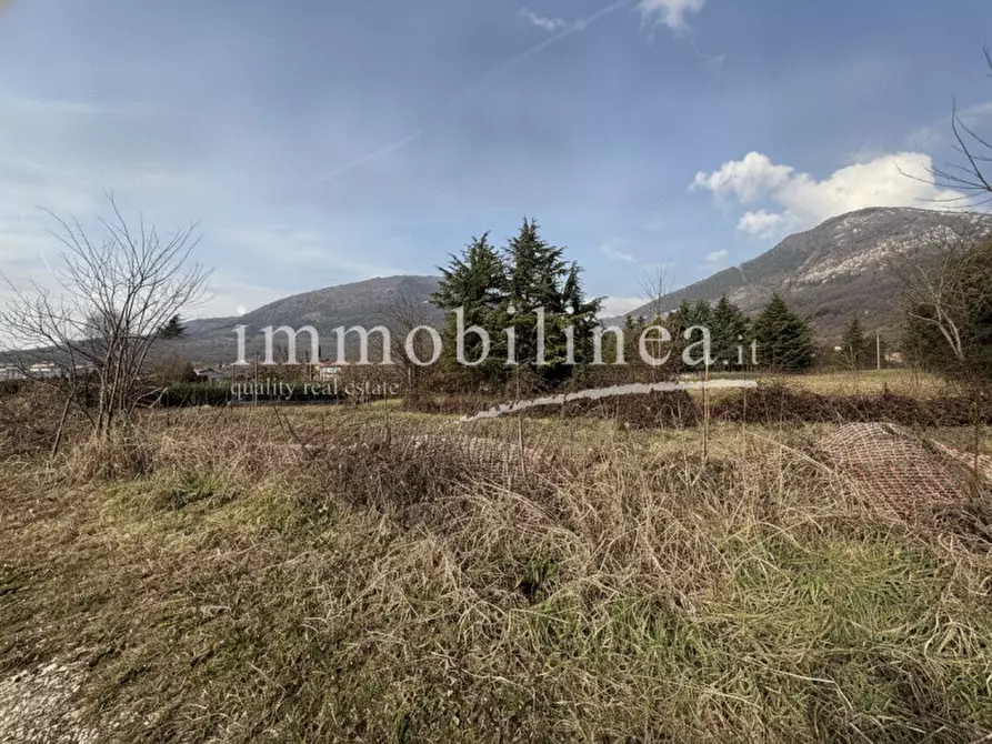 Immagine 3 di Terreno in vendita  in Via Costa a Caprino Veronese