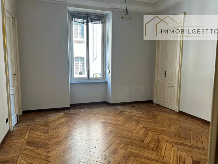 Immagine 10 di Ufficio in affitto  in C.so Sommeiller 32 a Torino