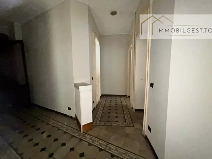 Immagine 17 di Ufficio in affitto  in C.so Sommeiller 32 a Torino