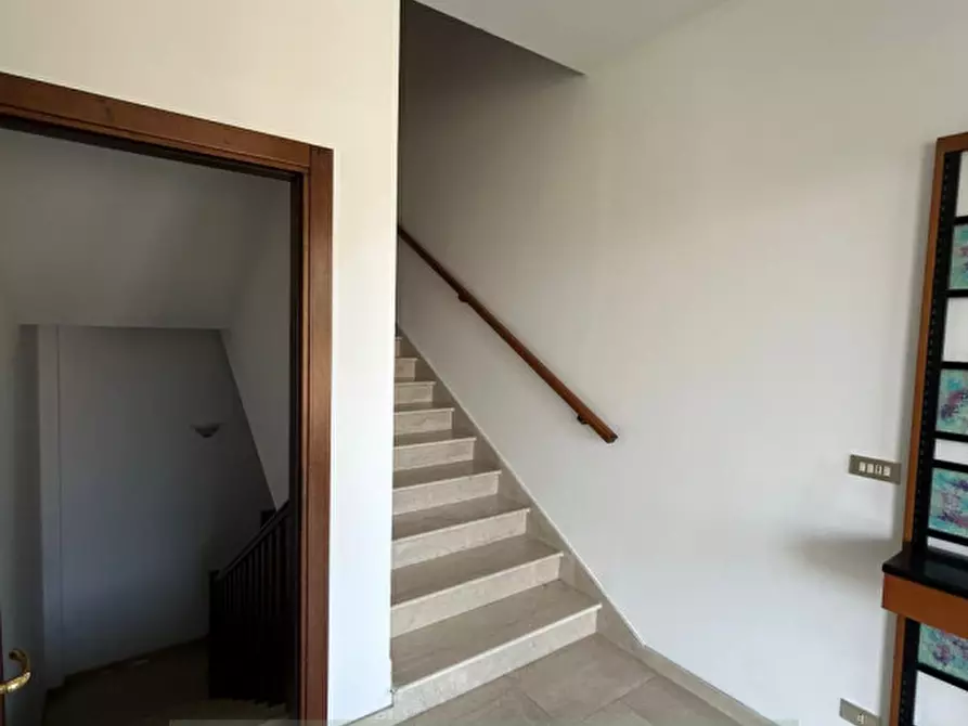 Immagine 3 di Appartamento in vendita  in Via Giovanni XXIII a Rovolon
