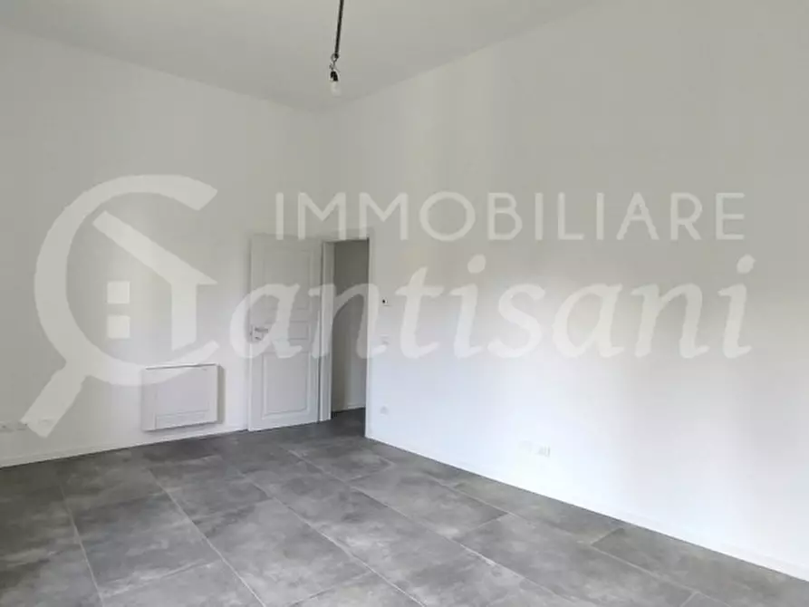 Immagine 4 di Appartamento in vendita  in Via Vittorio Emanuele Secondo a Firenze
