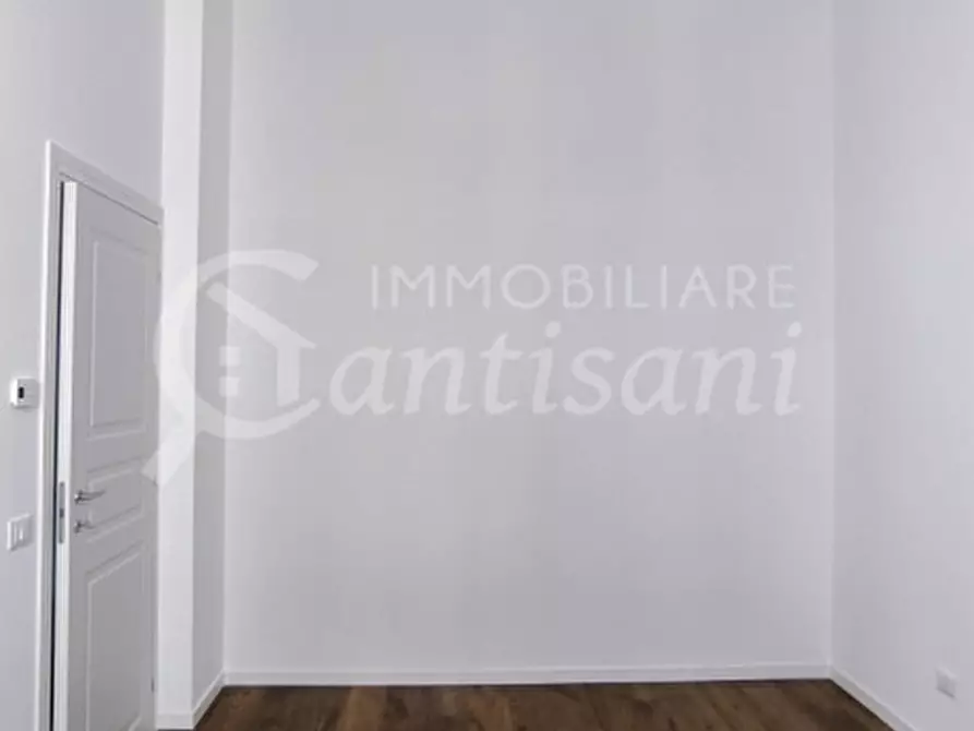 Immagine 15 di Appartamento in vendita  in Via Vittorio Emanuele Secondo a Firenze