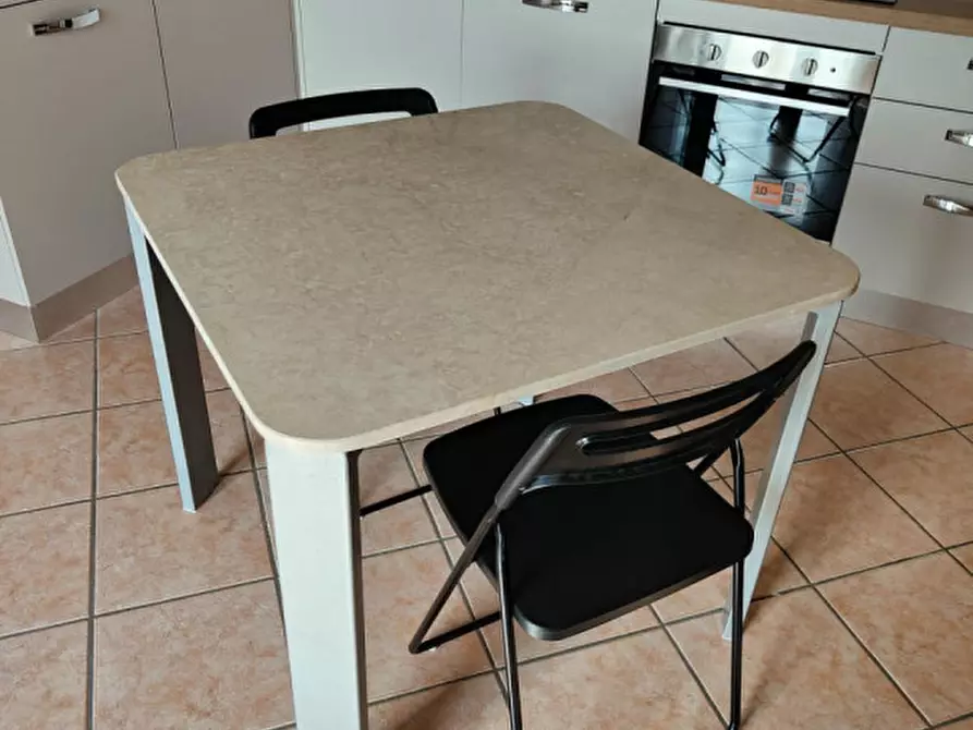 Immagine 3 di Appartamento in vendita  a Rovigo