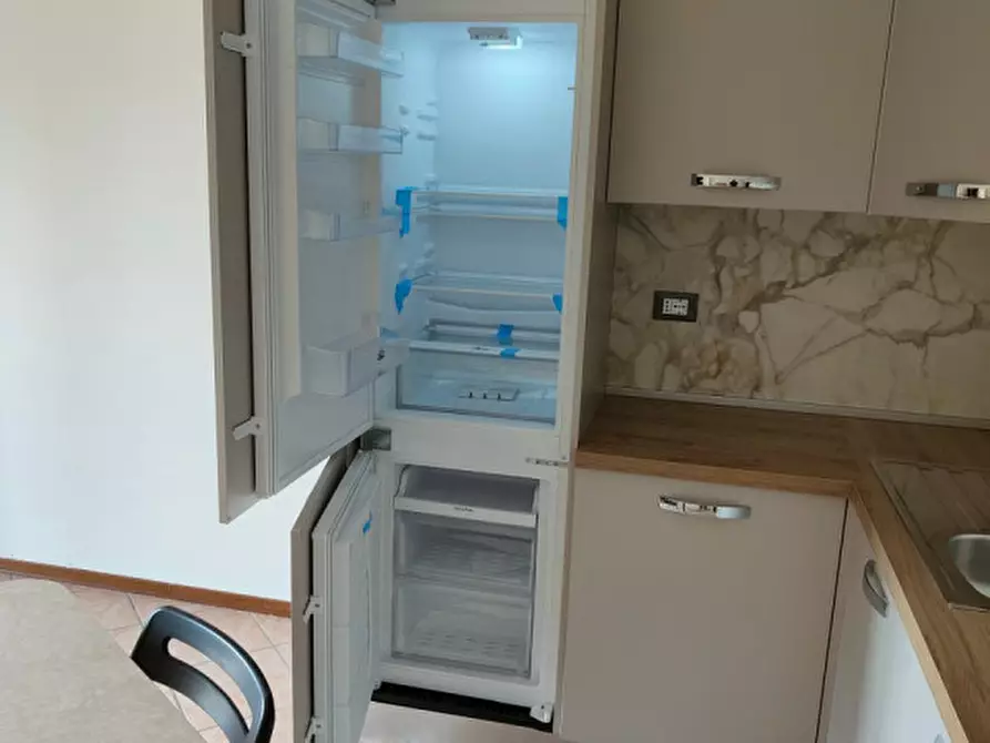 Immagine 4 di Appartamento in vendita  a Rovigo
