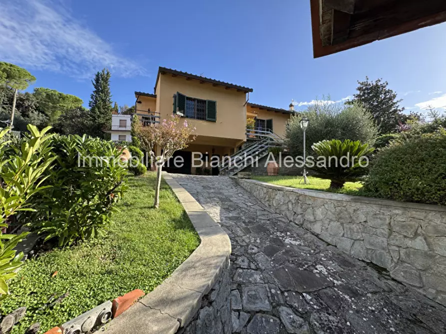 Immagine 3 di Villa in vendita  in Via Carlo Borrani a Bagno A Ripoli