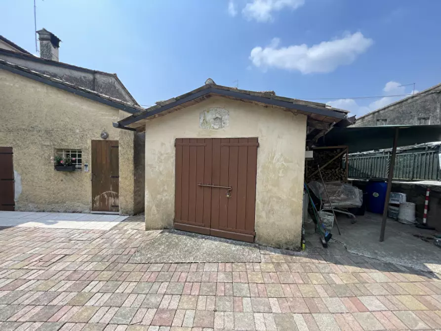 Immagine 7 di Attività commerciale in vendita  in VIA PONTE DI PAGNANO a Asolo