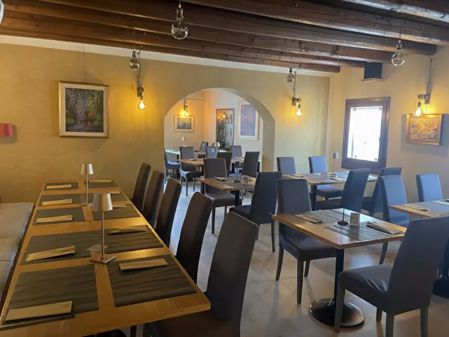 Immagine 8 di Attività commerciale in vendita  in VIA PONTE DI PAGNANO a Asolo