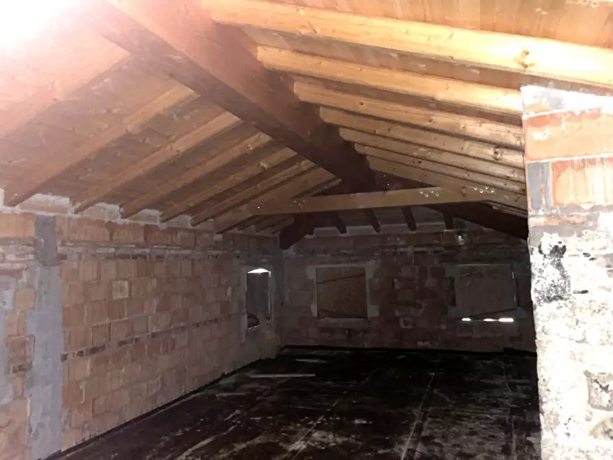 Immagine 19 di Attività commerciale in vendita  in VIA PONTE DI PAGNANO a Asolo