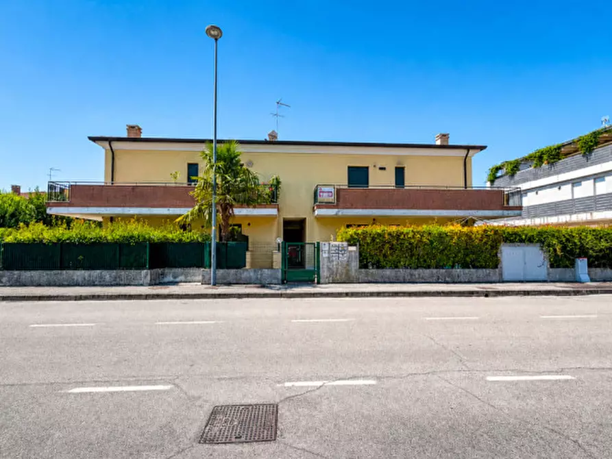 Immagine 16 di Appartamento in vendita  in Via Monsignore R. Carniello 6 a Piove Di Sacco