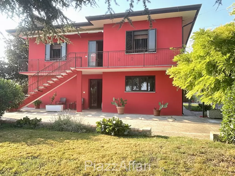 Immagine 3 di Casa indipendente in vendita  in Via Vanezza a Correzzola