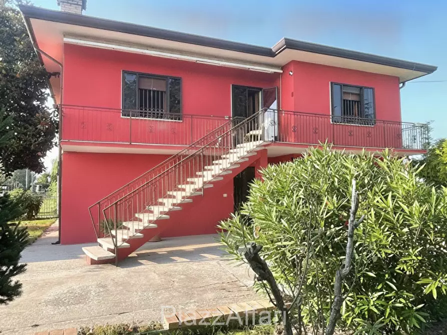 Immagine 5 di Casa indipendente in vendita  in Via Vanezza a Correzzola
