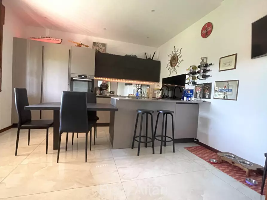 Immagine 9 di Casa indipendente in vendita  in Via Vanezza a Correzzola