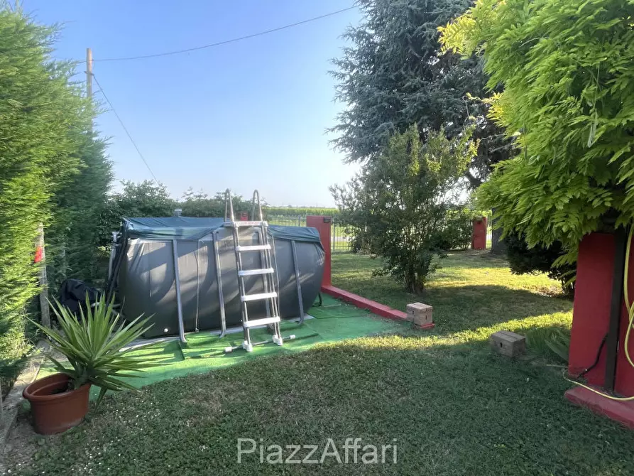 Immagine 35 di Casa indipendente in vendita  in Via Vanezza a Correzzola