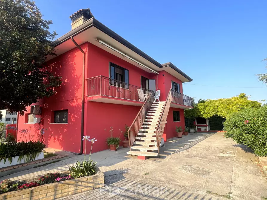 Immagine 36 di Casa indipendente in vendita  in Via Vanezza a Correzzola