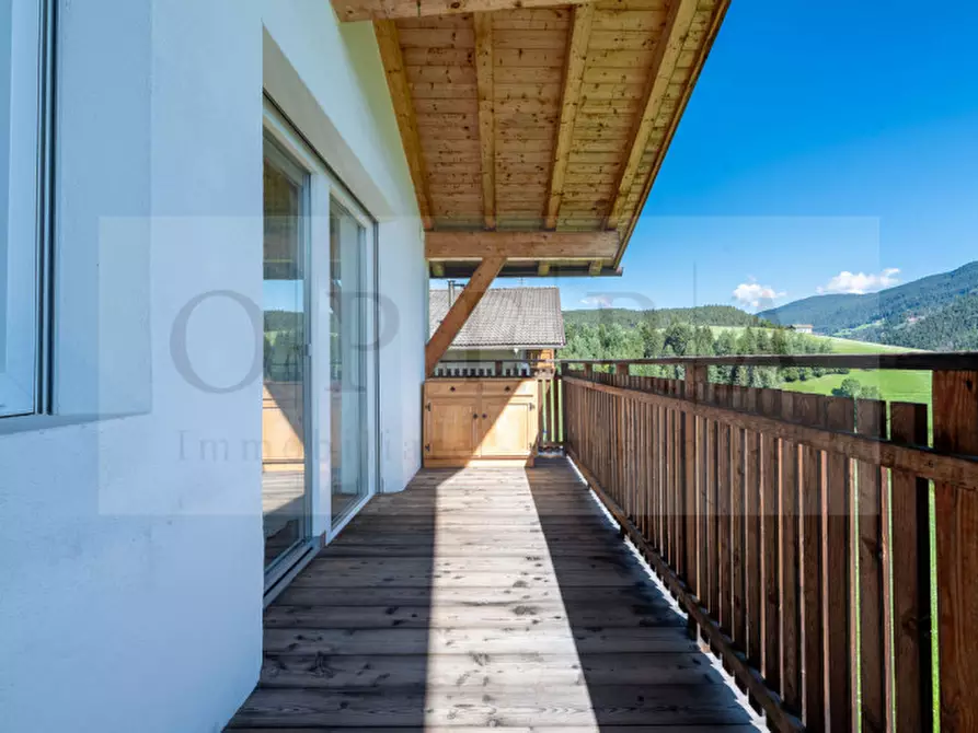 Immagine 3 di Appartamento in vendita  in Via Pineies a Castelrotto .Kastelruth.