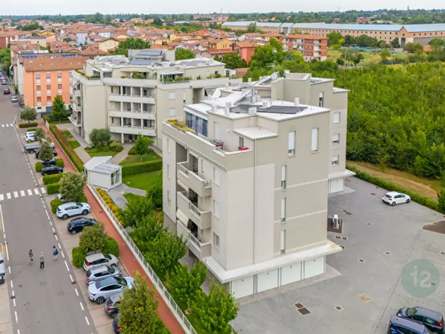 Immagine 47 di Appartamento in vendita  in Via Jacopone Da Todi a Modena