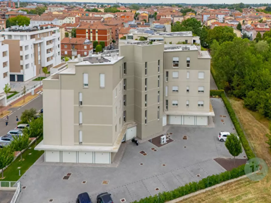 Immagine 49 di Appartamento in vendita  in Via Jacopone Da Todi a Modena