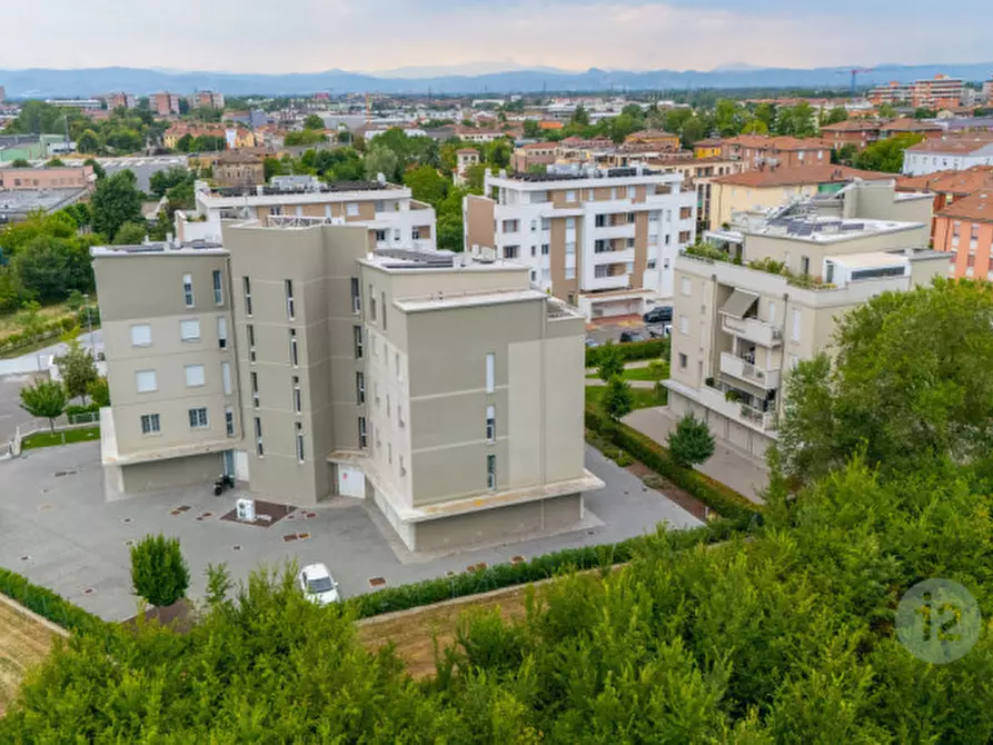 Immagine 51 di Appartamento in vendita  in Via Jacopone Da Todi a Modena