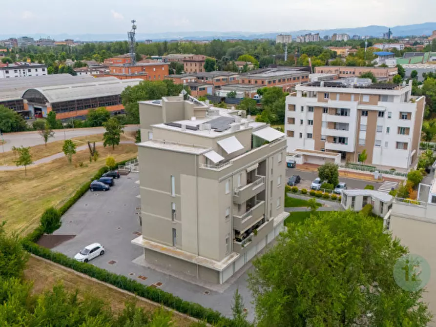 Immagine 53 di Appartamento in vendita  in Via Jacopone Da Todi a Modena