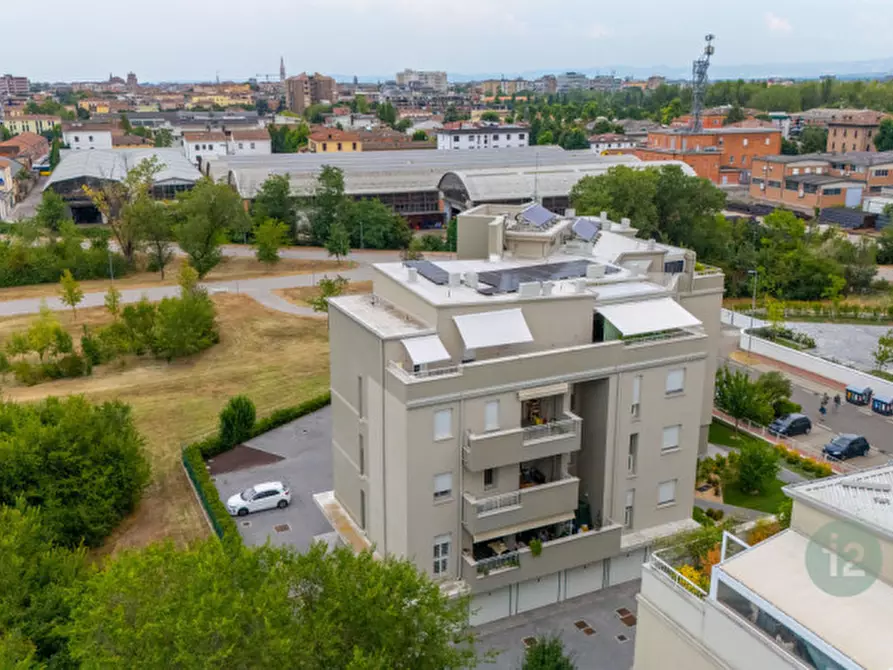 Immagine 54 di Appartamento in vendita  in Via Jacopone Da Todi a Modena