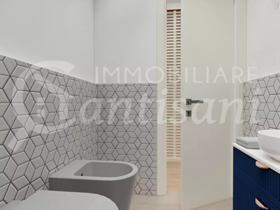Immagine 9 di Appartamento in vendita  in Via Giovanni Boccaccio a Firenze